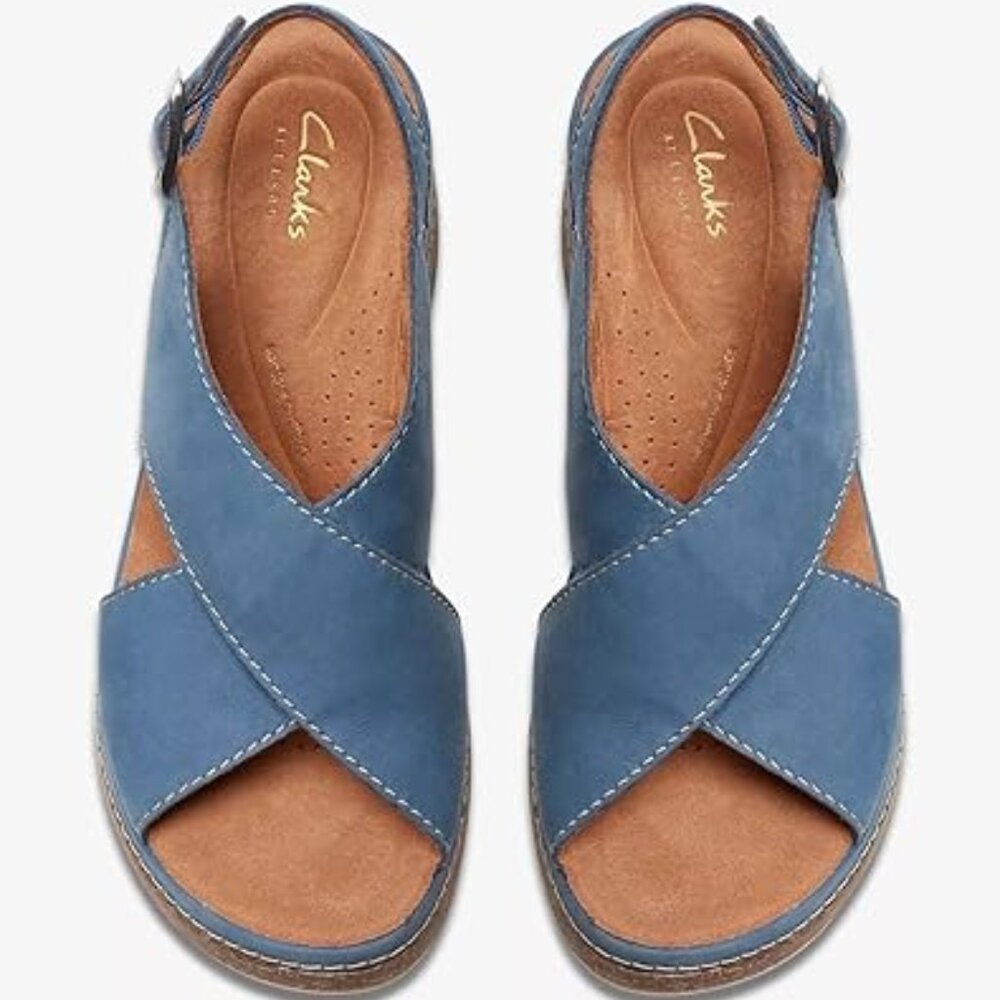Clarks womens Kassanda Step